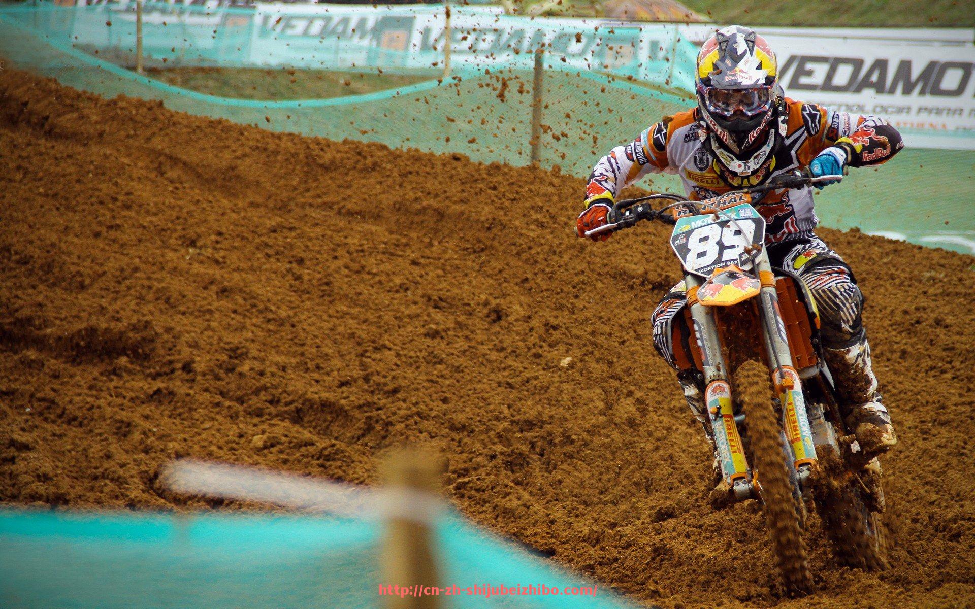 世俱杯直播-西甲直播球迷吧平台互动及赛事资讯分享